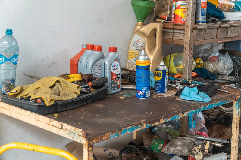 What's Actually Worth Keeping in Your Boot: The Driver's Maintenance Kit Done Right